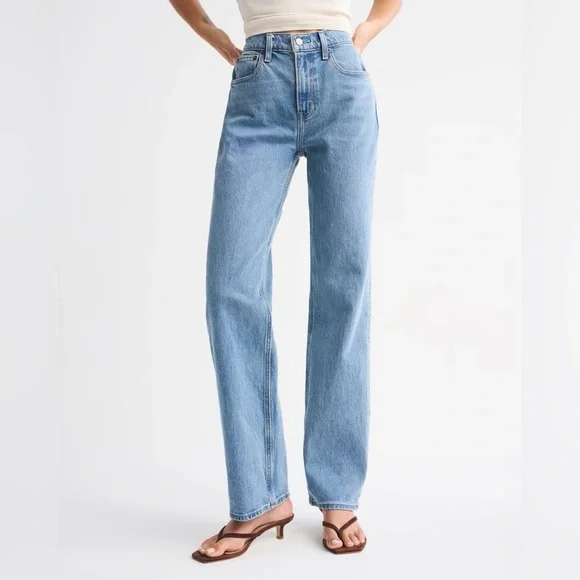 High Rise 90s Relaxed Jean (Long) - Picture 2 of 6